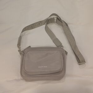 Country Road Tan Men's Messenger Bag